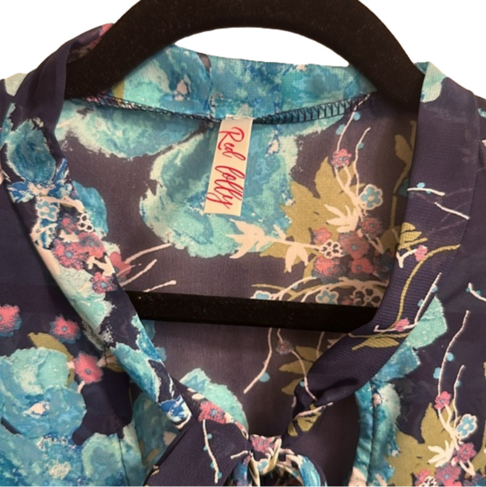 Red Lolly sheer long sleeve floral blouse - Picture 4 of 8